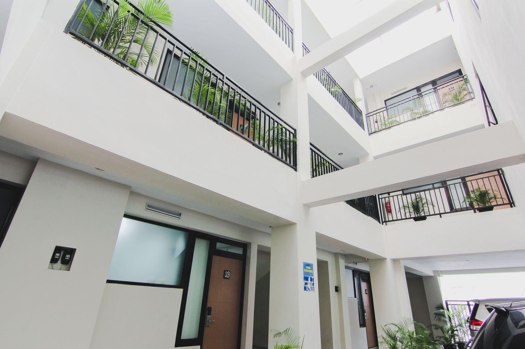 D'Paragon Seturan 3 Maguwo Exterior photo