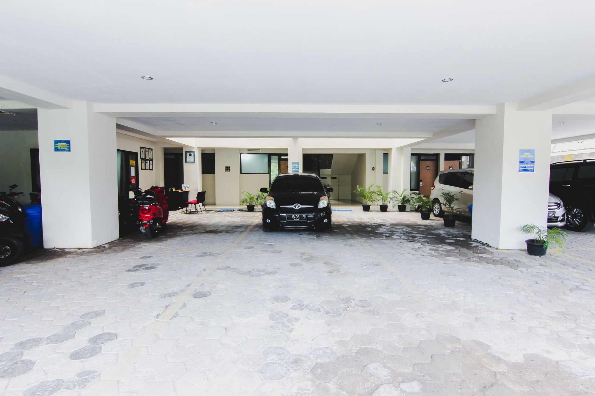 D'Paragon Seturan 3 Maguwo Exterior photo